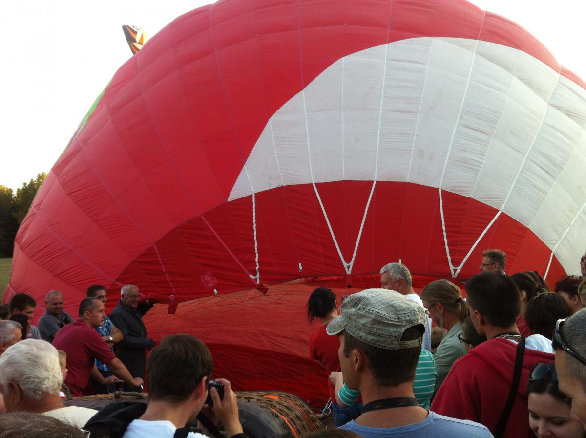 Velencei-to holegballon fesztival