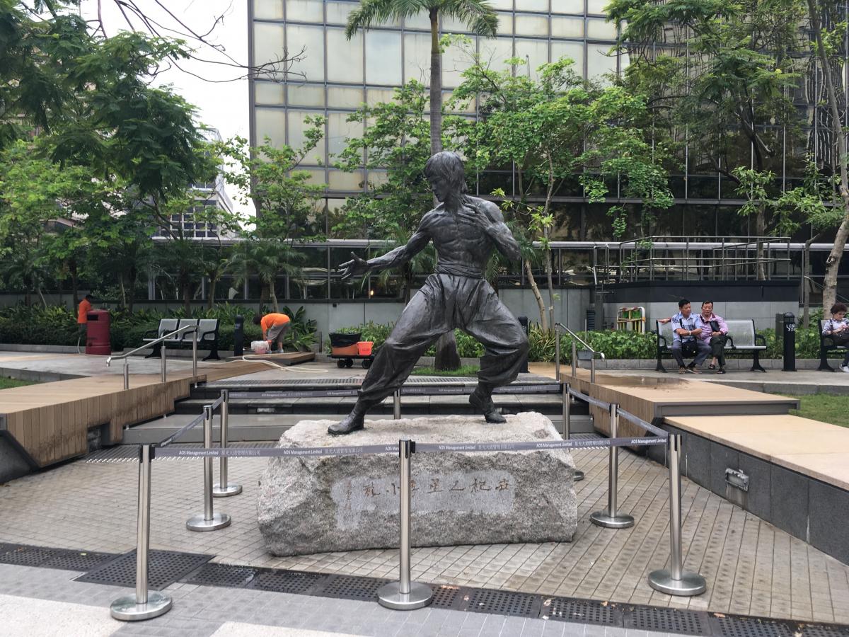 Bruce Lee szobor Hongkong